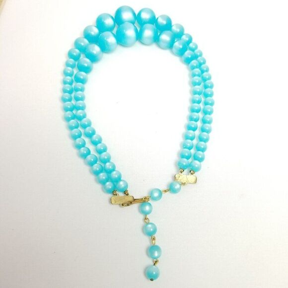 Vintage Blue Moonglow Double Strand Necklace 1950s, Graduated Sizes Beaded - Picture 4 of 7